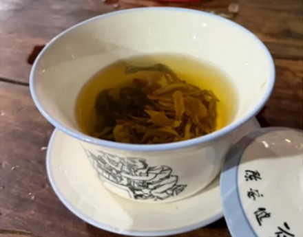 为什么重庆街头四处可见的老鹰茶，居然不是茶？