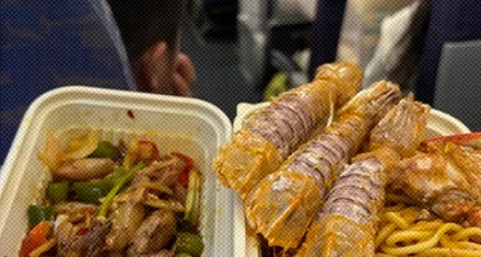 为啥在飞机上吃海鲜，海鲜会变得更鲜？